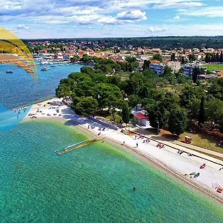 Fuer 3 Personen Ca 40 Qm In Fazana, Istrien Istrische Riviera Apartment *